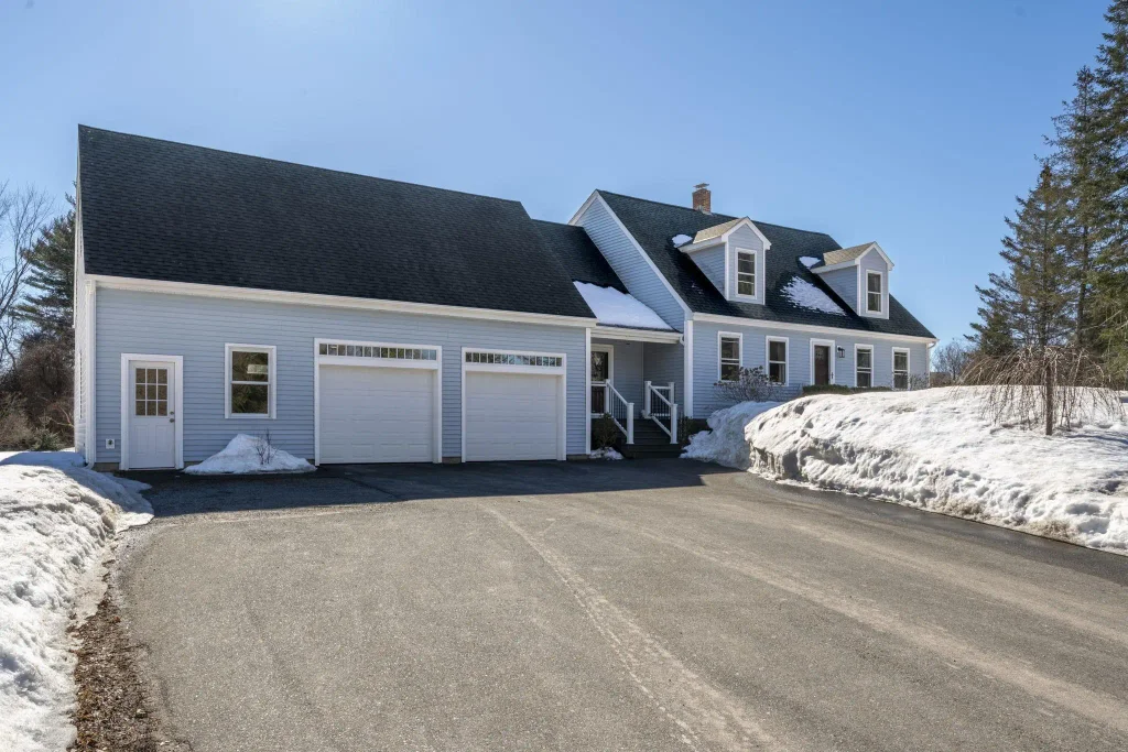 10 Autumn Street, Goffstown