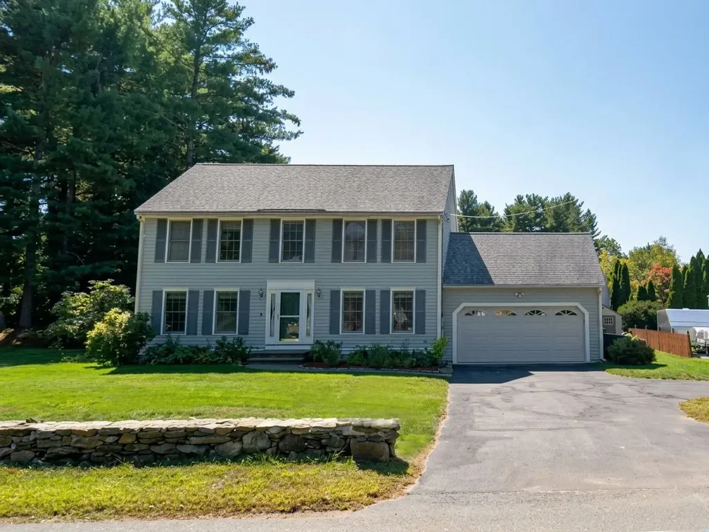 141 Ridge Road, Nashua
