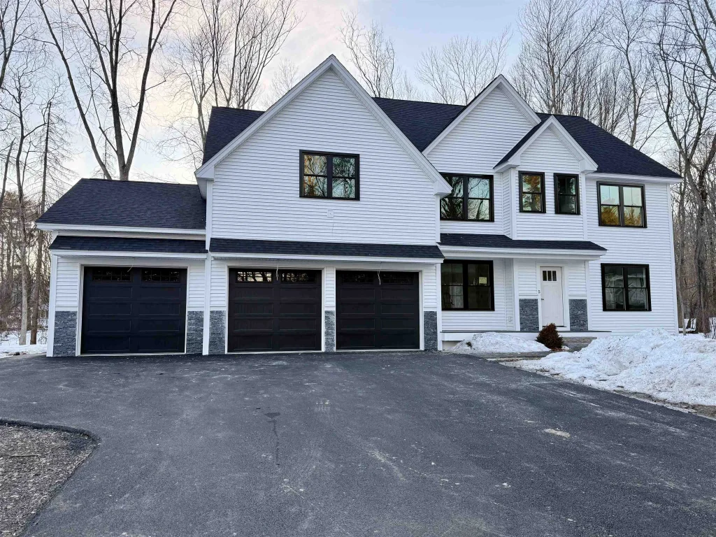 5 Highland Avenue, Salem