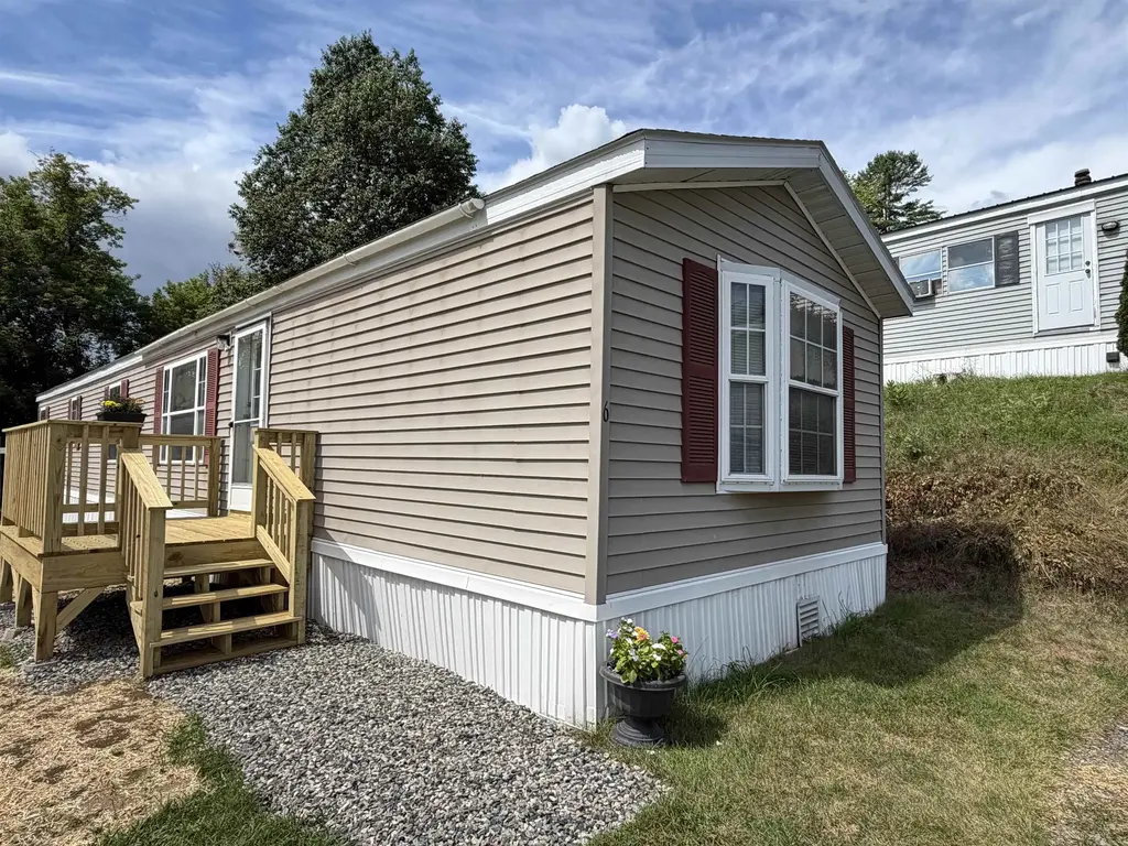 6 Hilltop Manor Mobile Home Park, Littleton
