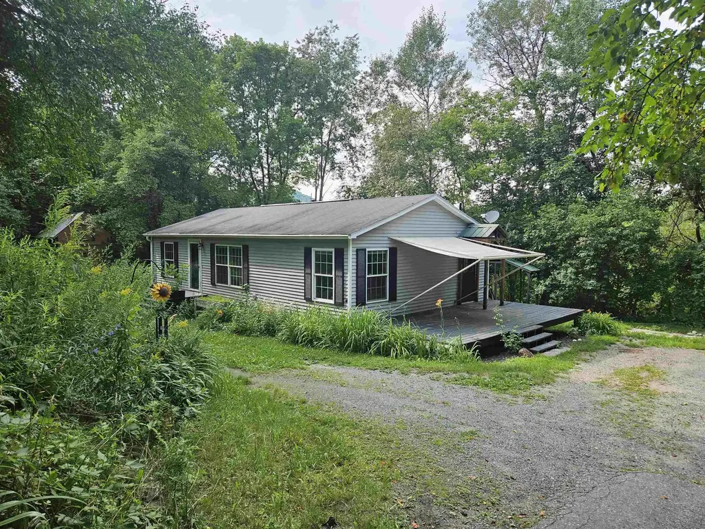 410 South Street, Littleton