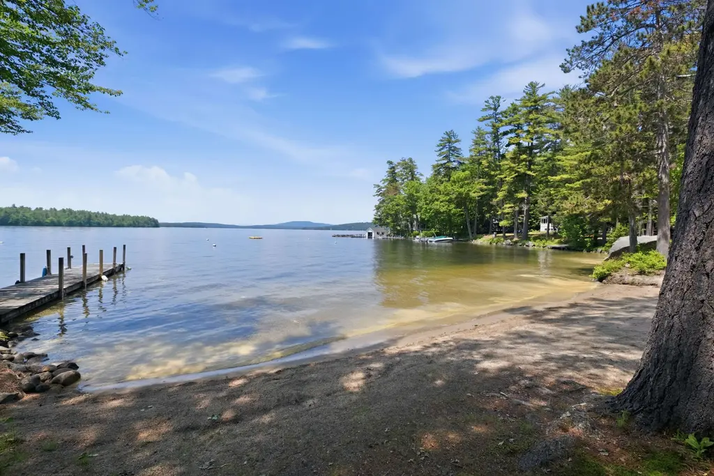 19 Wawbeek Road, Tuftonboro