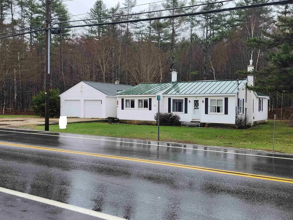 1191 Us Route 302, Bartlett