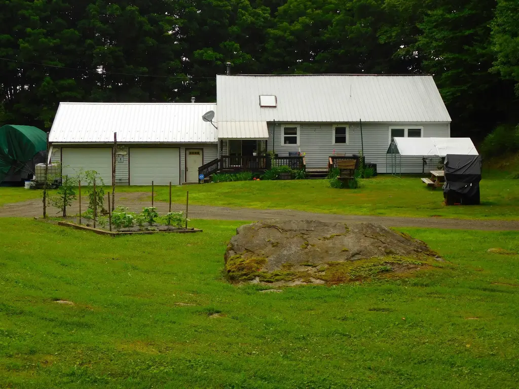 87-89 Sullivan Drive, Stewartstown