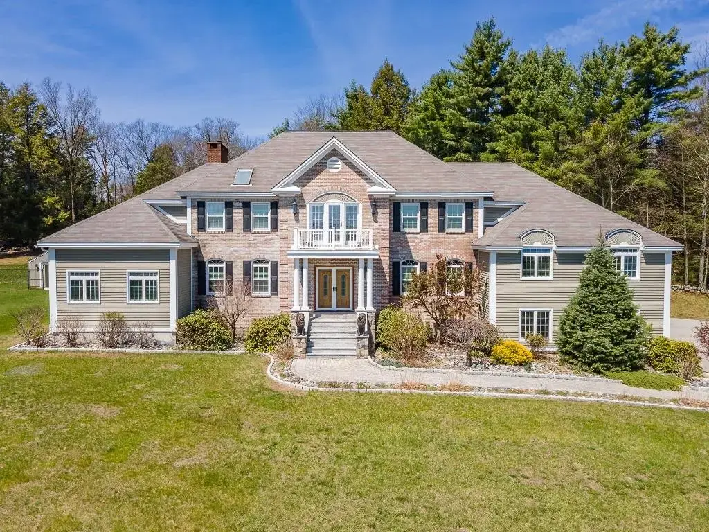 101 Highland Circle, Swanzey