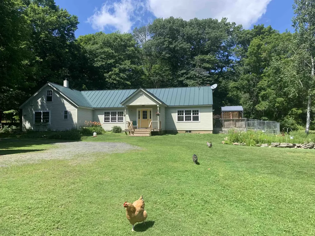 27 Bear Pond Road, Canaan