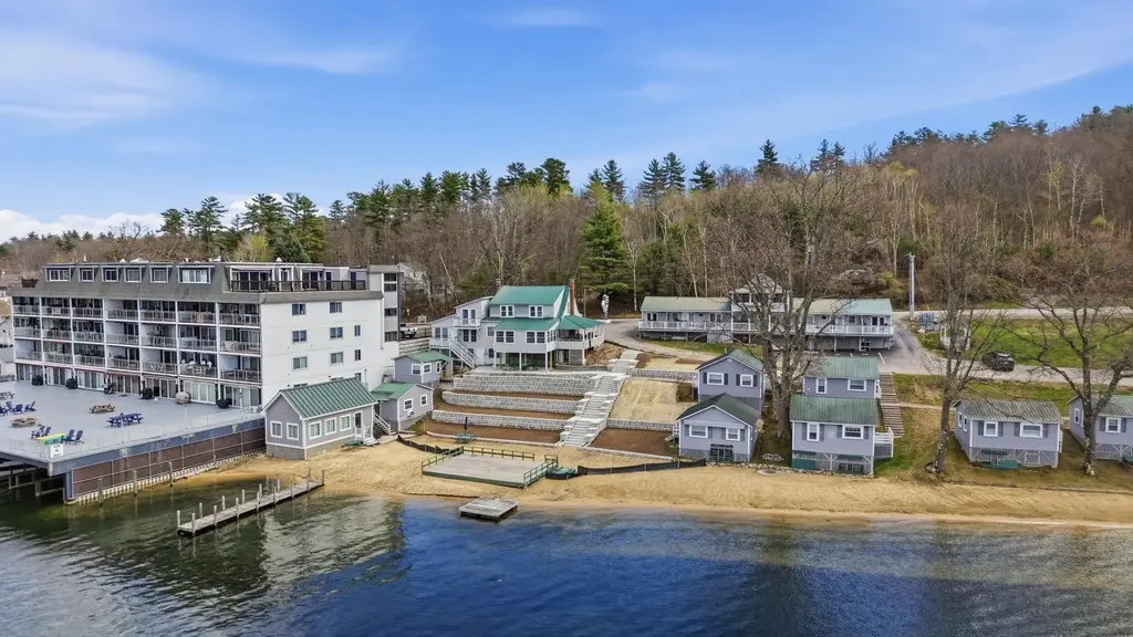 1144 Weirs Boulevard, Laconia