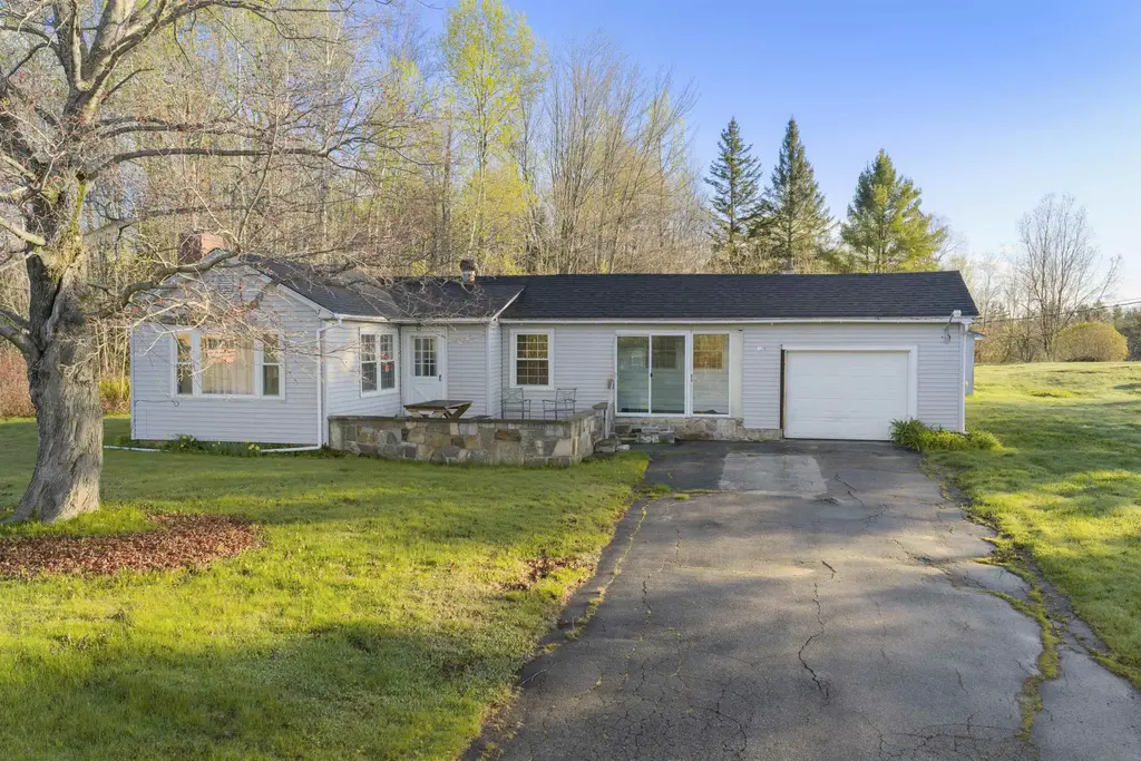 228 Milan Hill Road, Milan