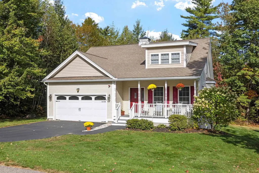10 Natures View Drive, Laconia
