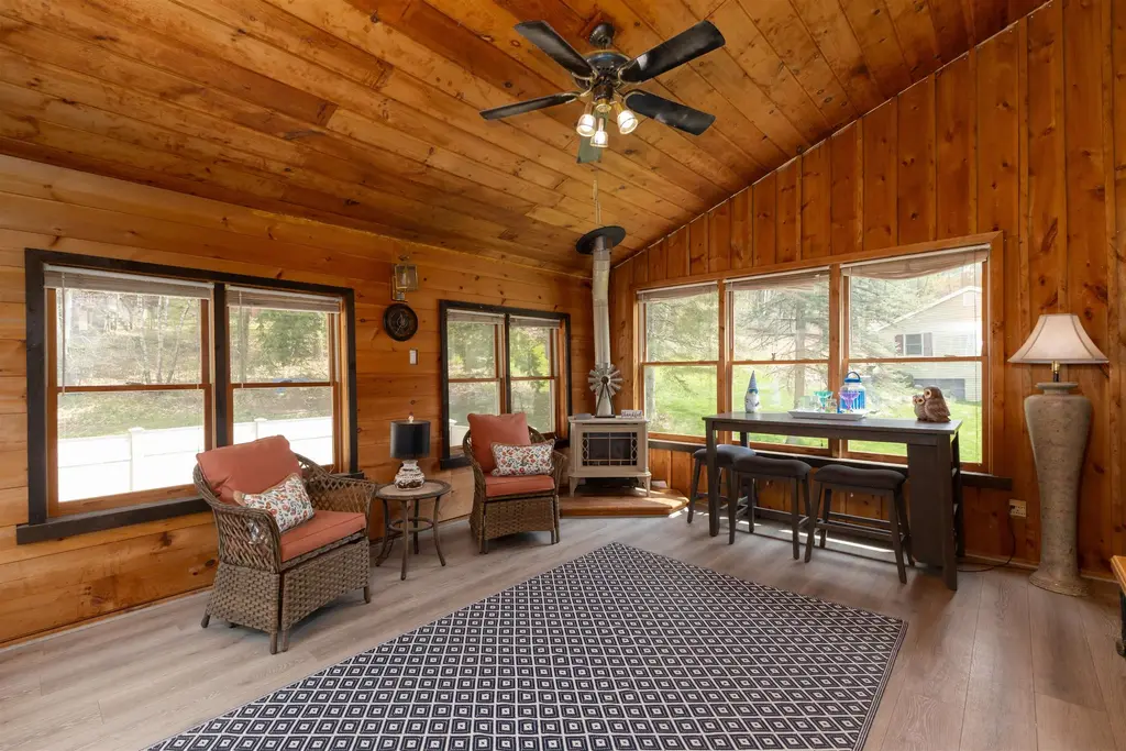 3 Snowshoe Hill Road, Claremont