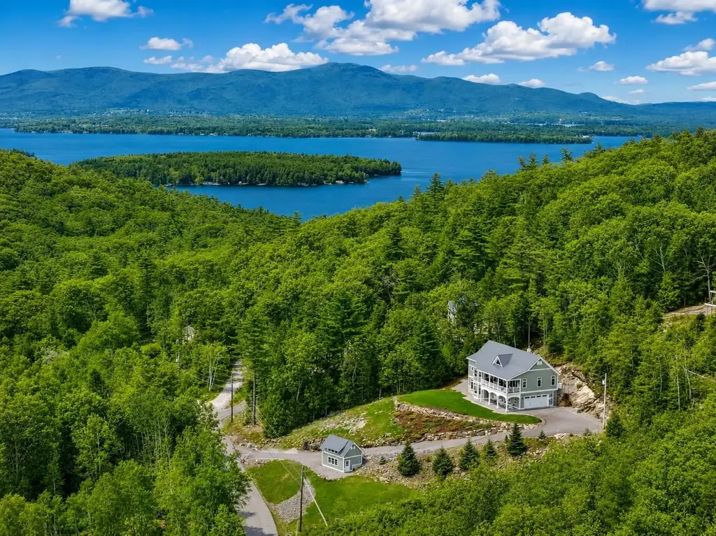 194 Chestnut Drive, Gilford