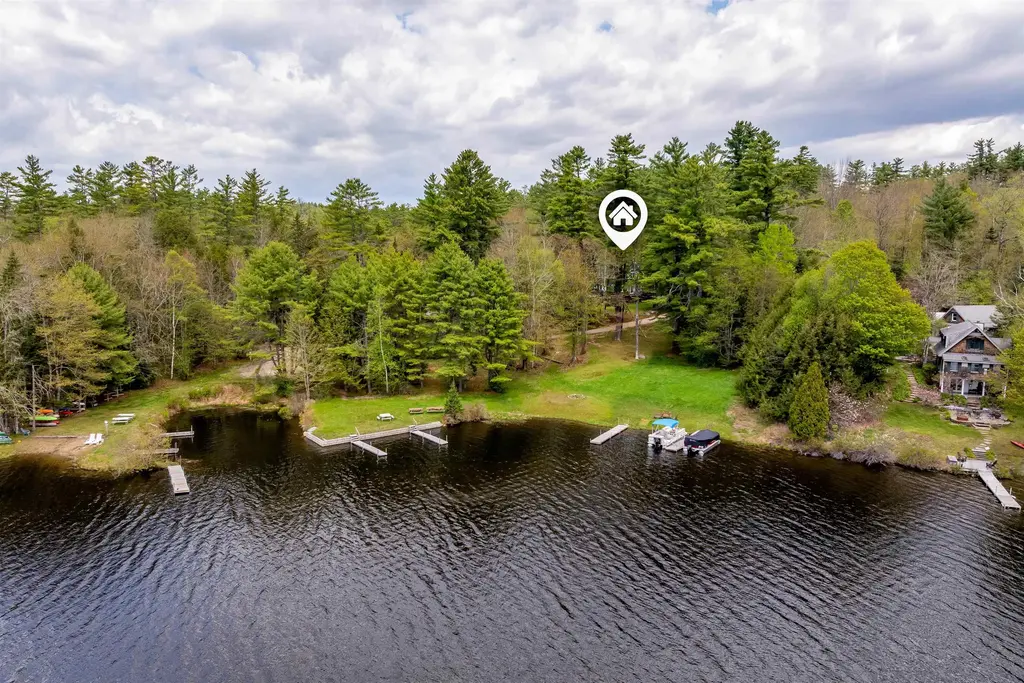 34 Shorewood Estates Road, Unity