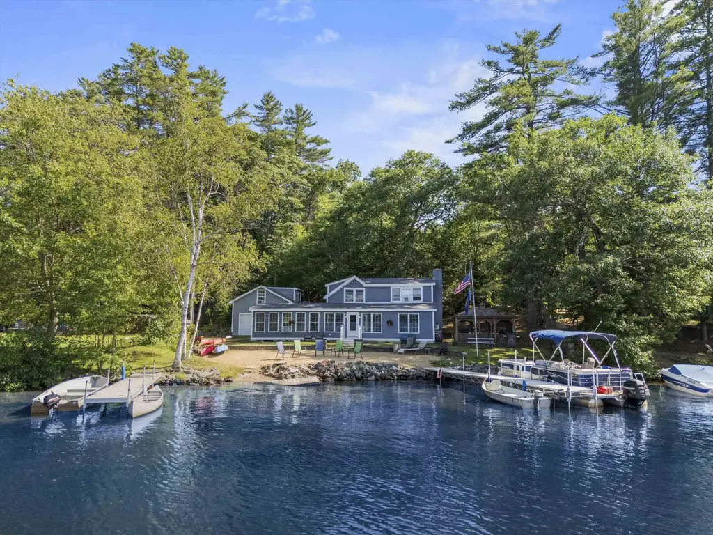42 Brewster Road, Barnstead