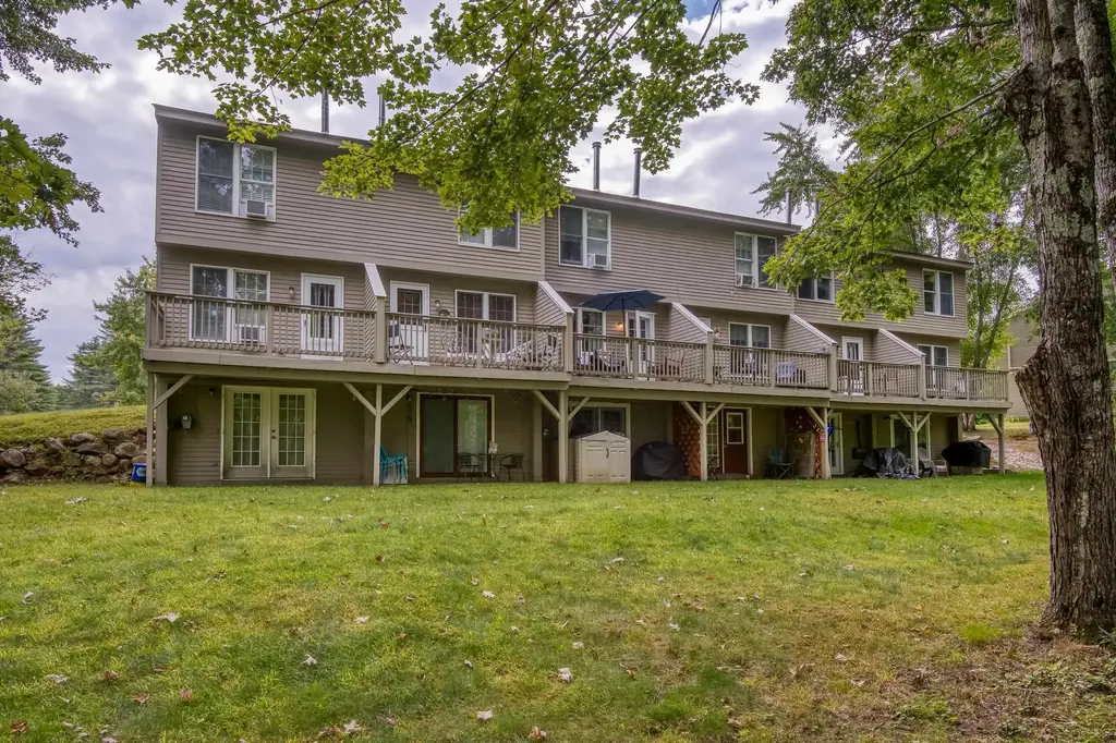 78 Saco Pines Road, Conway