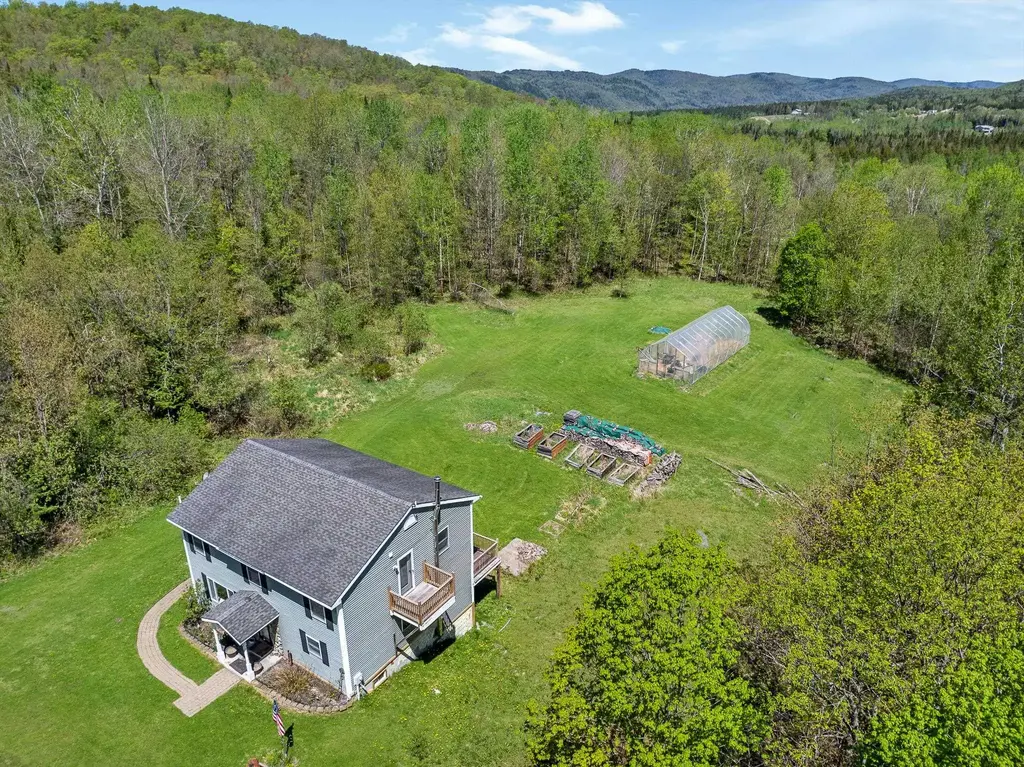 252 Moose Mountain Drive, Stewartstown