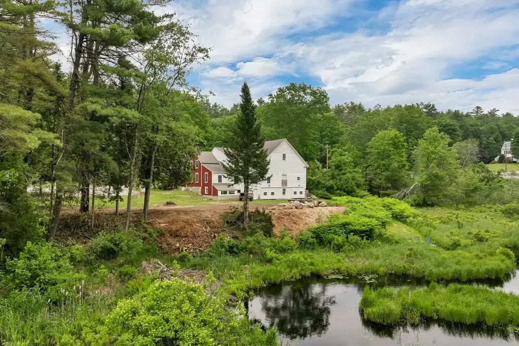 396 Governor Wentworth Highway, Tuftonboro