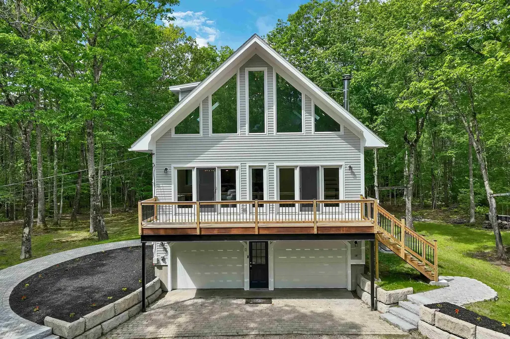 105 Nichols Road, Ossipee