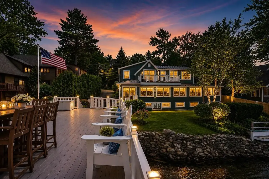 91 Lake Avenue, Sunapee