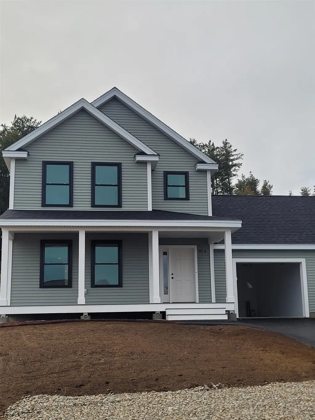 18 A Windsor Lane, Hudson