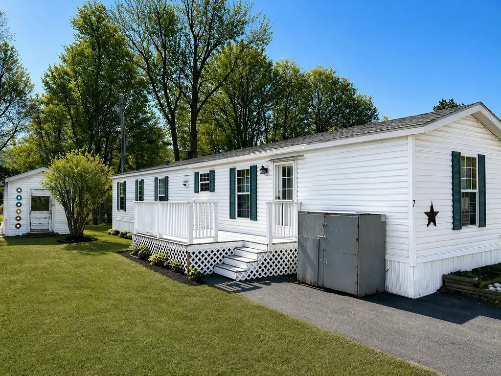 7 Dublin Street, Gorham