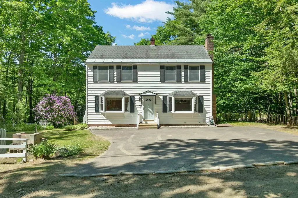 78 Wood Drive, Gilmanton