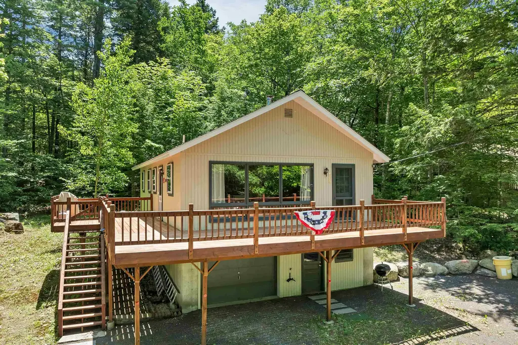 177 Alton Shores Road, Alton