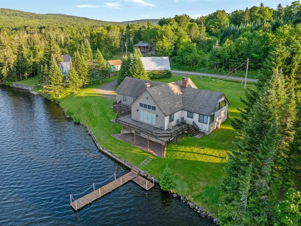 1467 Diamond Pond Road, Stewartstown