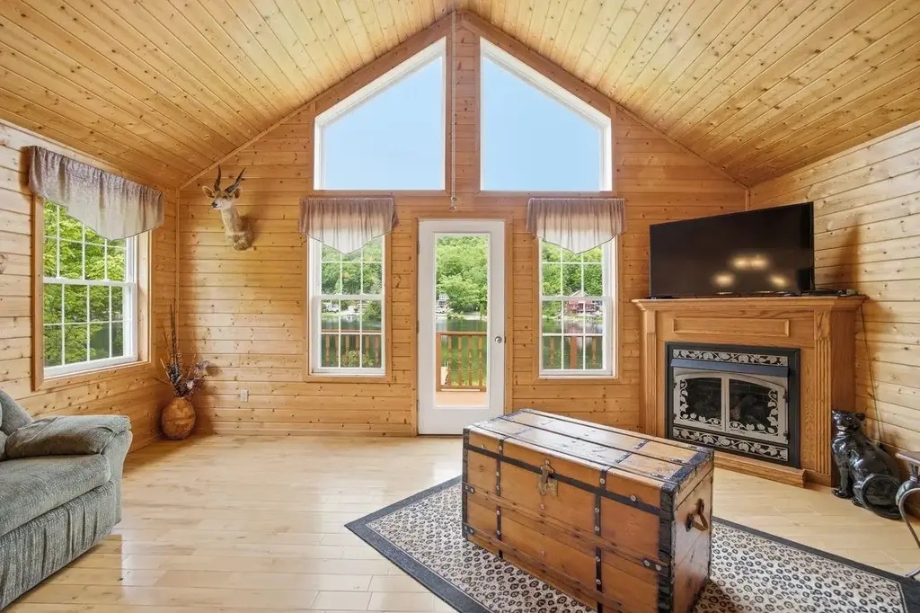 46 Kelly Road, Stark