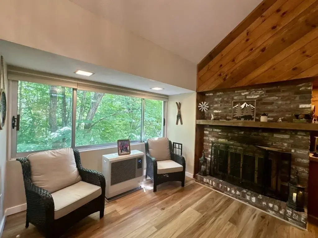 24 Condo Road, Campton