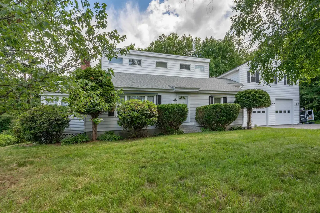 162 Morrill Street, Gilford
