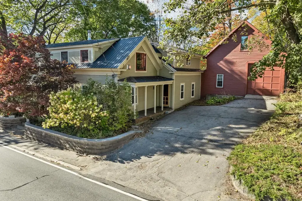 108 Center Street, Wolfeboro