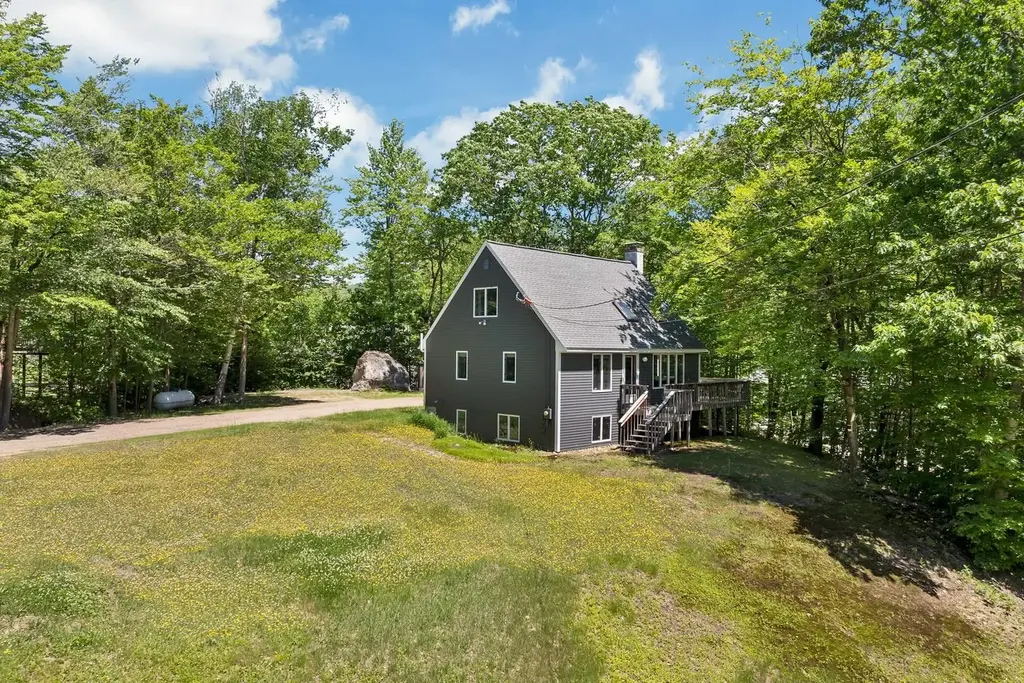 5 Holiday Ridge Road, Bartlett