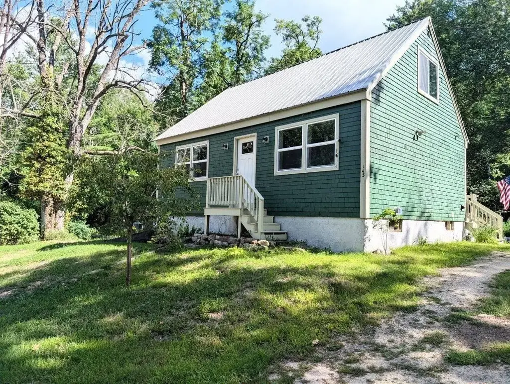 143 Town House Road, Effingham