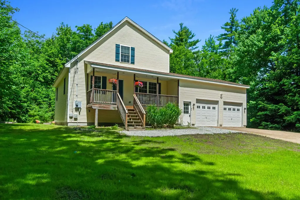 633 Beauty Hill Road, Barnstead