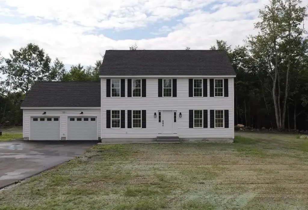 135 Concord Street, Antrim