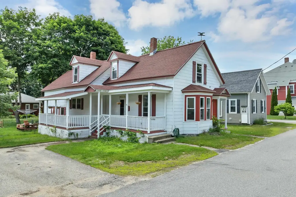 12 School Street, Gorham