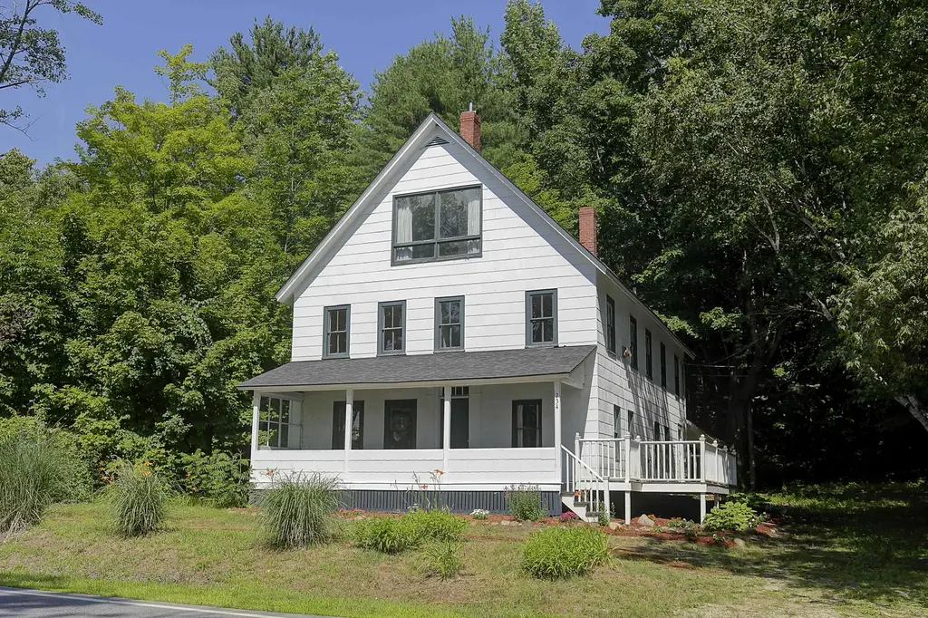 234 New Hampshire Route 16a Avenue, Bartlett