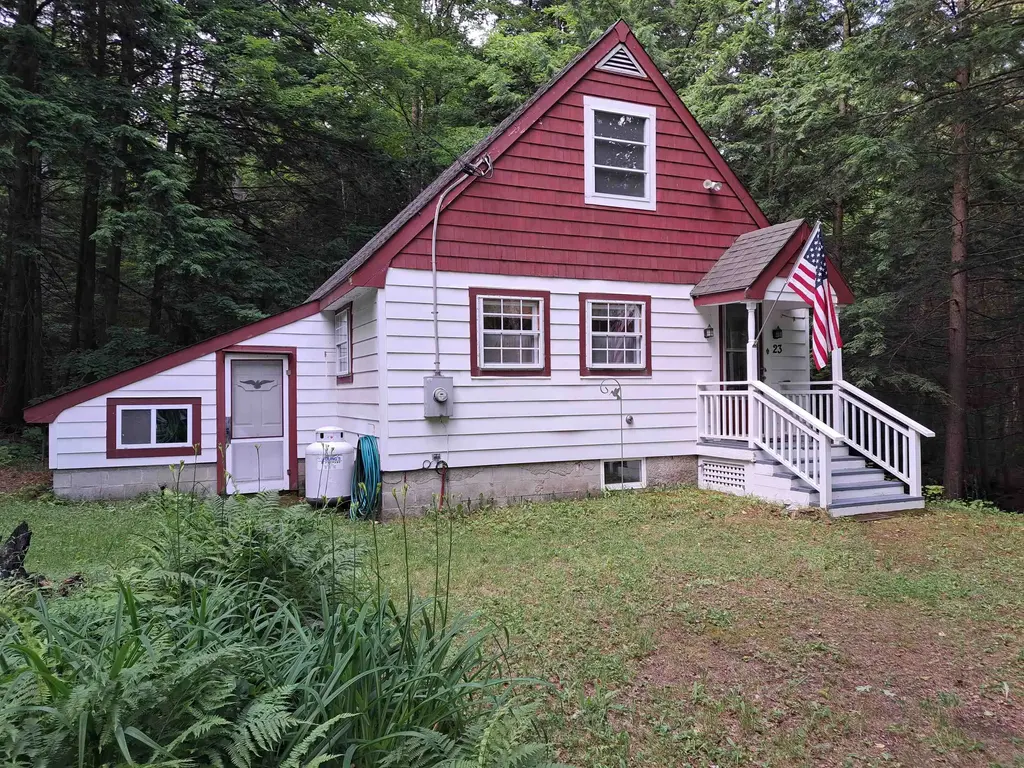 23 Chase Hill Road, Cornish