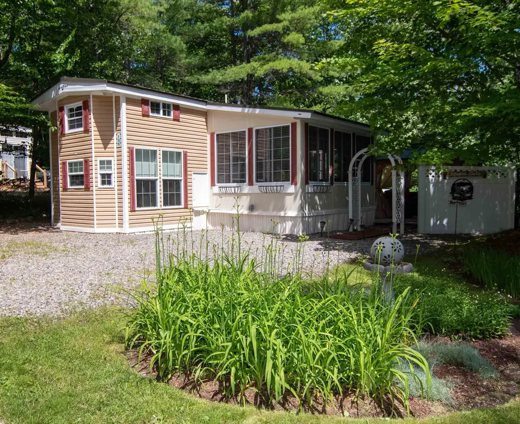 186 High Country Way, Holderness