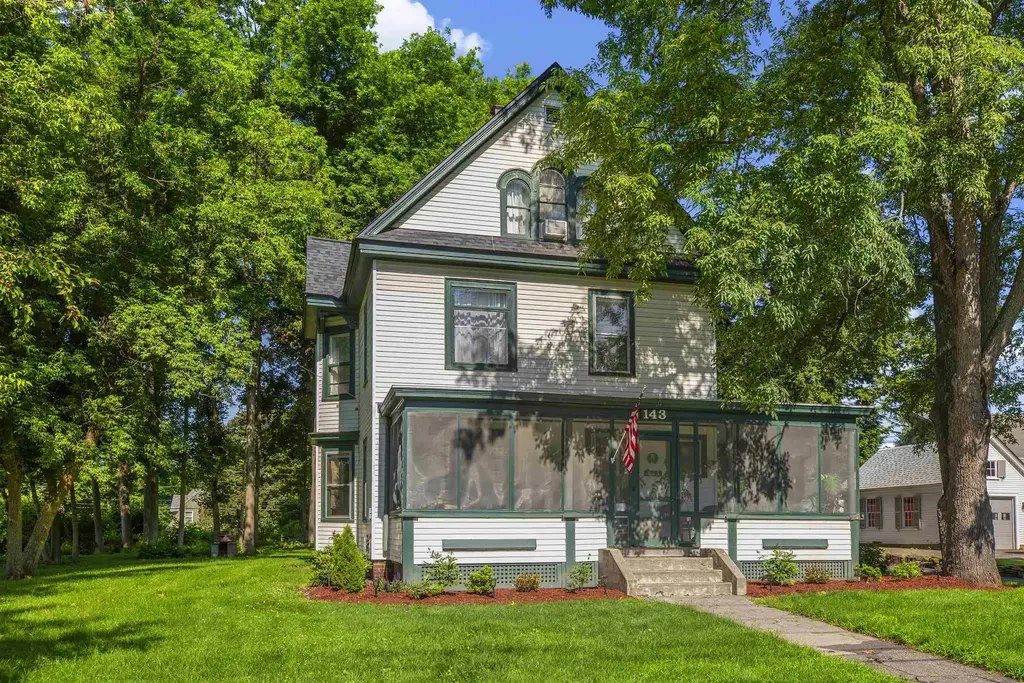 143 North Main Street, Lebanon