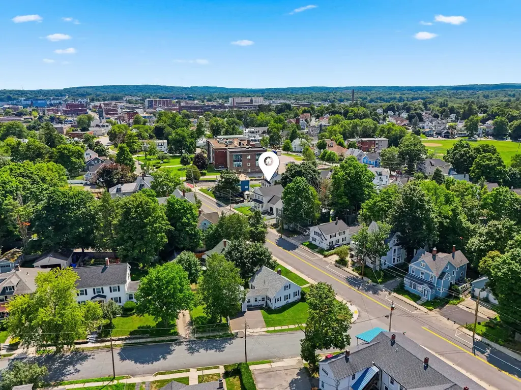 16 Manchester Street, Nashua