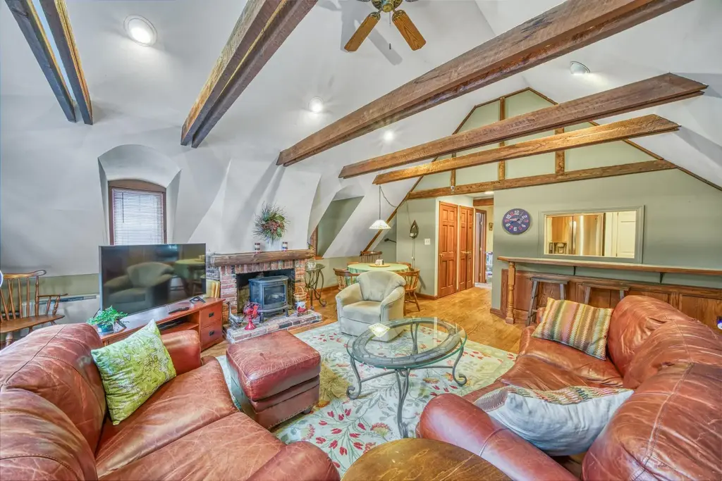 4 Prospect Hill Road, Sunapee