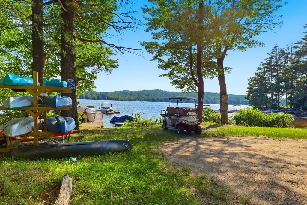 63 Lake Shore Drive, Barnstead