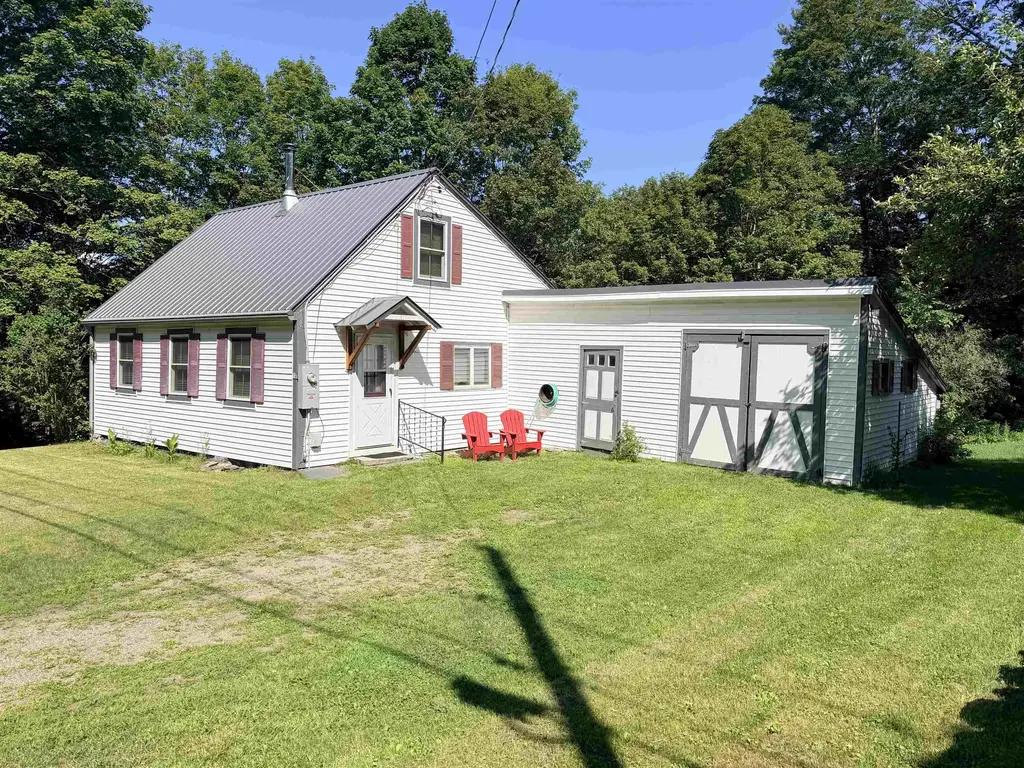 138 Village Road, Langdon