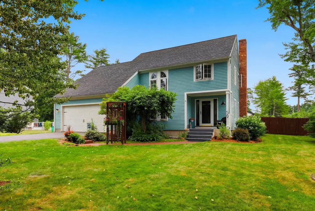 59 Peterson Circle, Concord