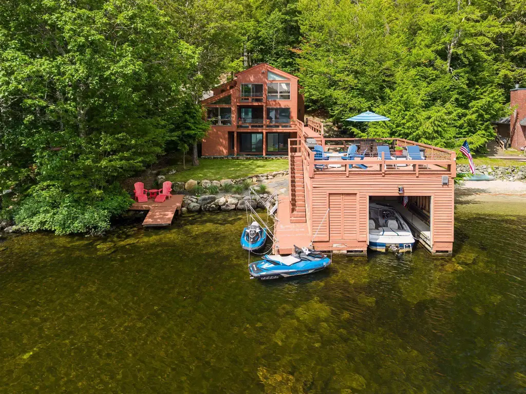 213 Bay Point Road, Newbury