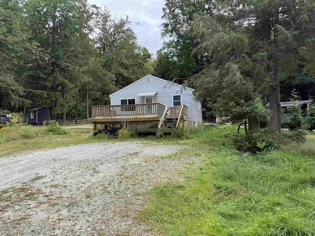 22 Chestnut Avenue, Gilmanton
