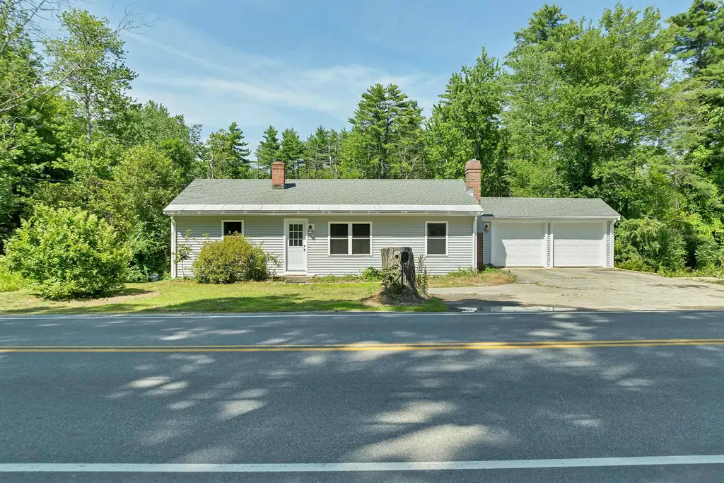519 North Main Street, Wolfeboro