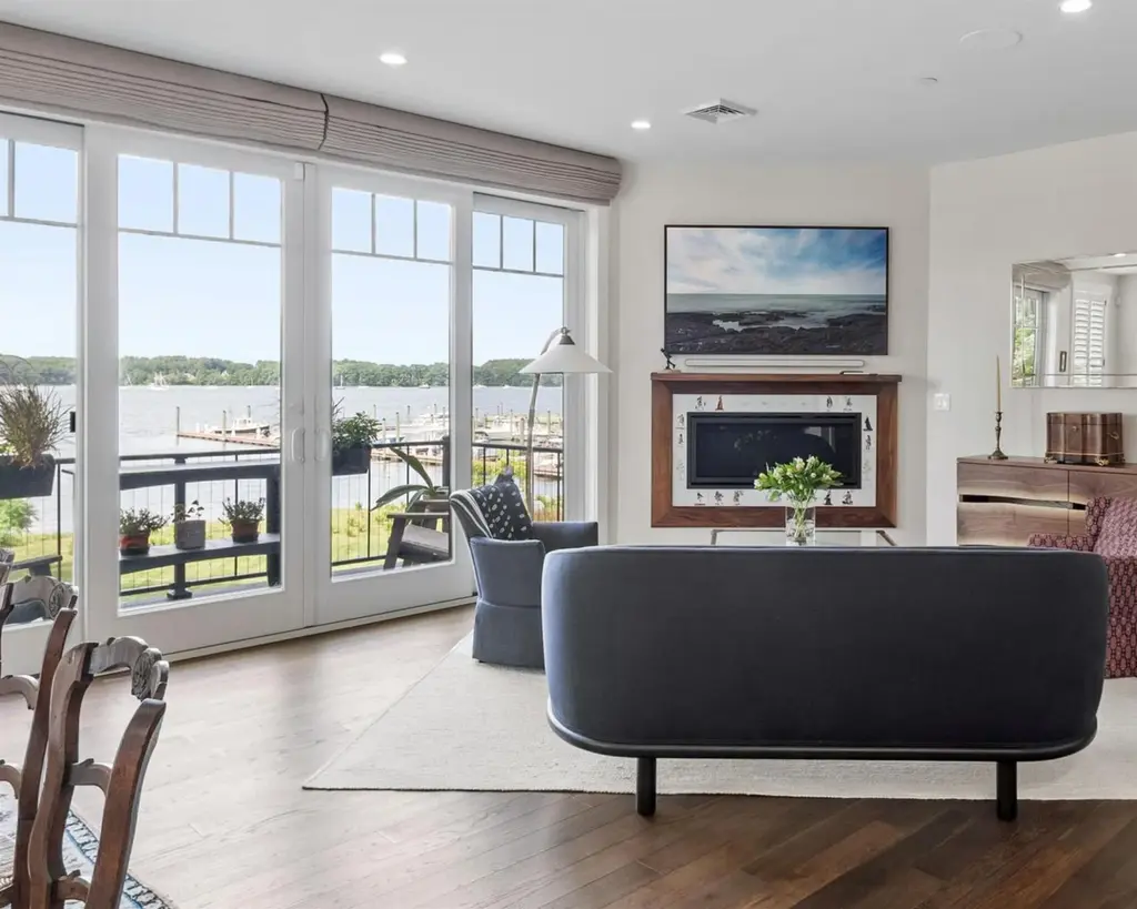 30 Little Bay Drive, Dover