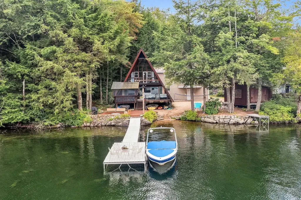 171 Breed Pond Road, Nelson